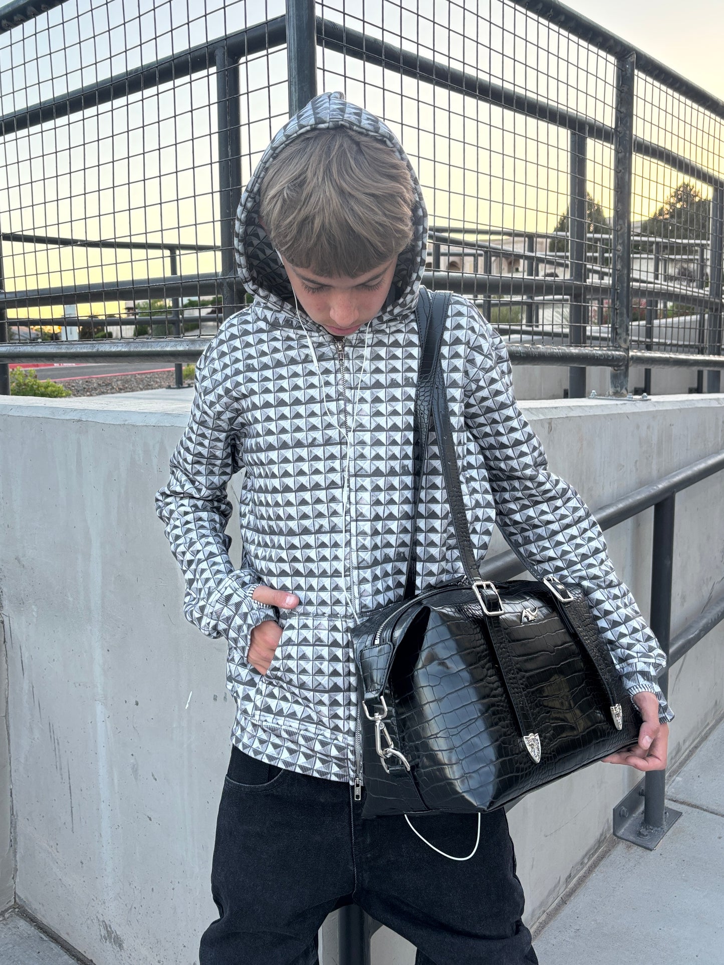 AOS ZIP UP
